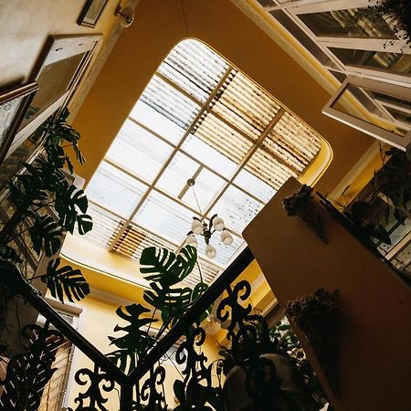 Rock Cliff Home Stayシロン エクステリア 写真